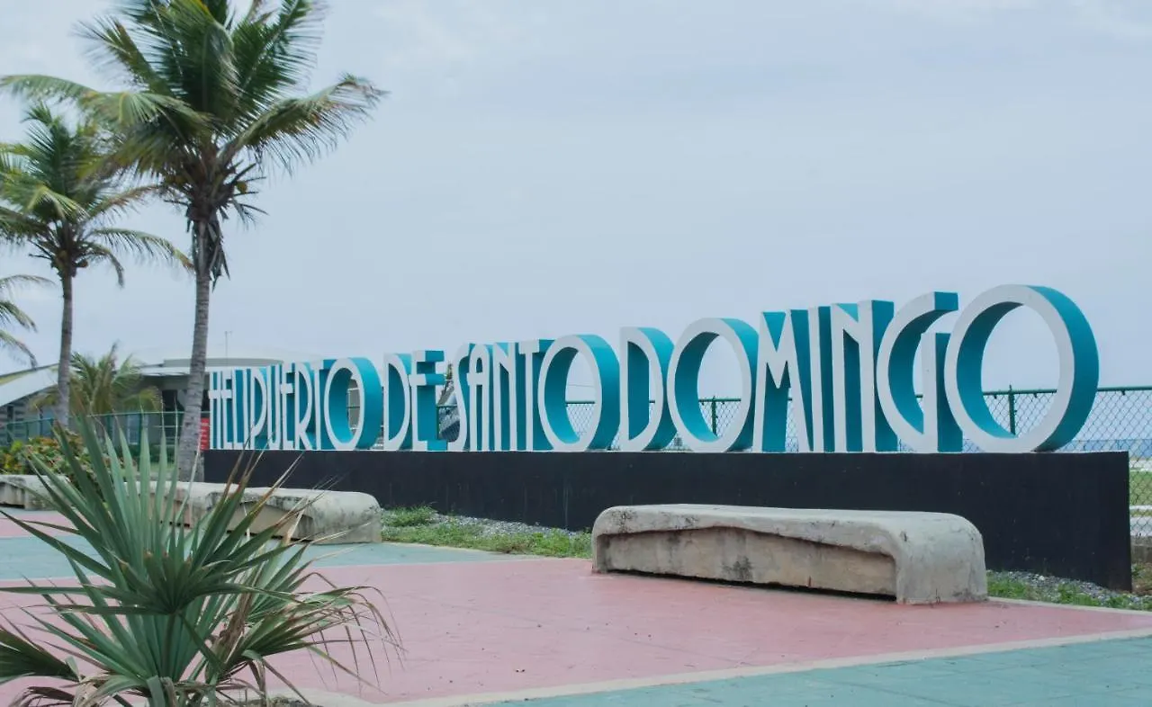 Malecon Rooms Y Hotel Santo Domingo Guest house